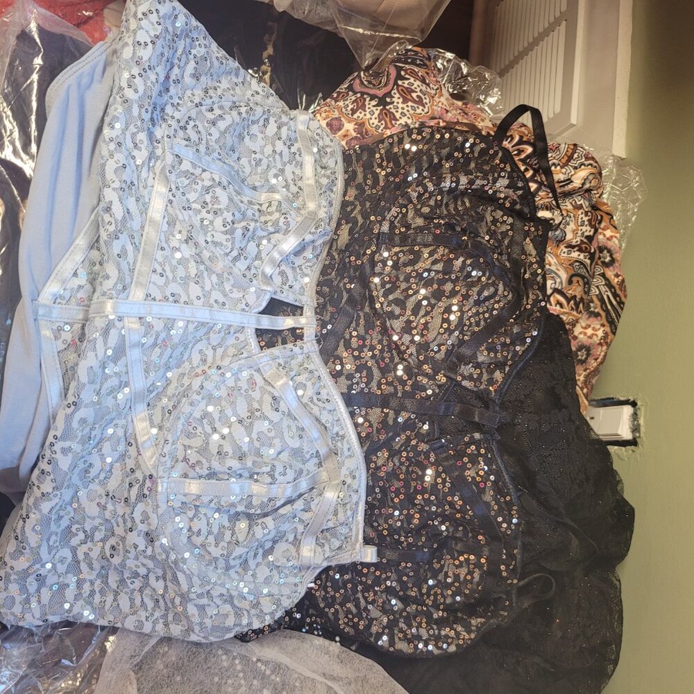 Various Items - image 4